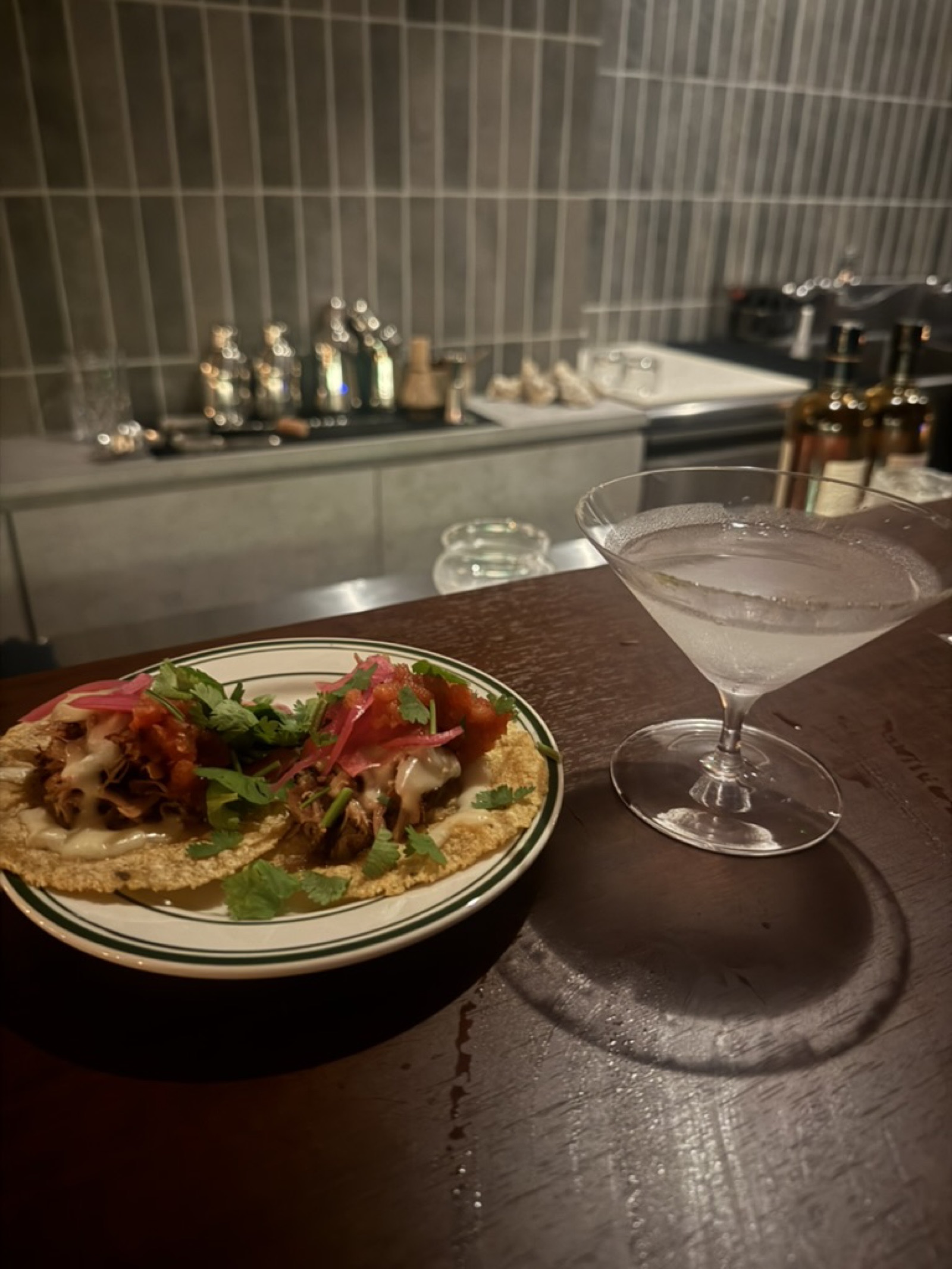 VUELTA: A Small Craft Cocktail Bar in Otemachi, Hiroshima